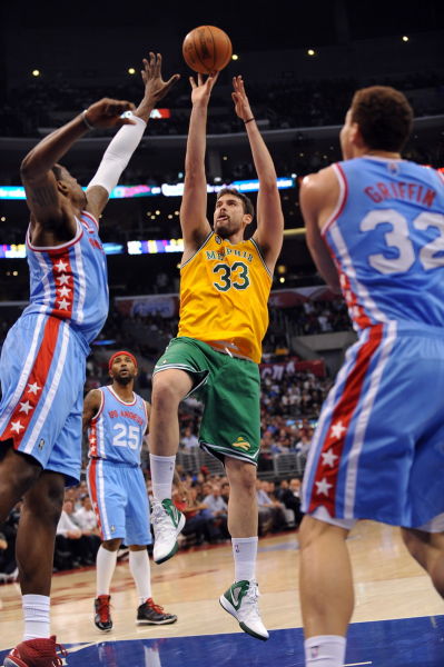 仅书写了个 仅书写了个