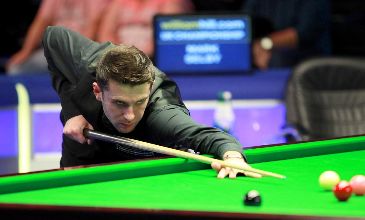 他吸引了一 他吸引了一